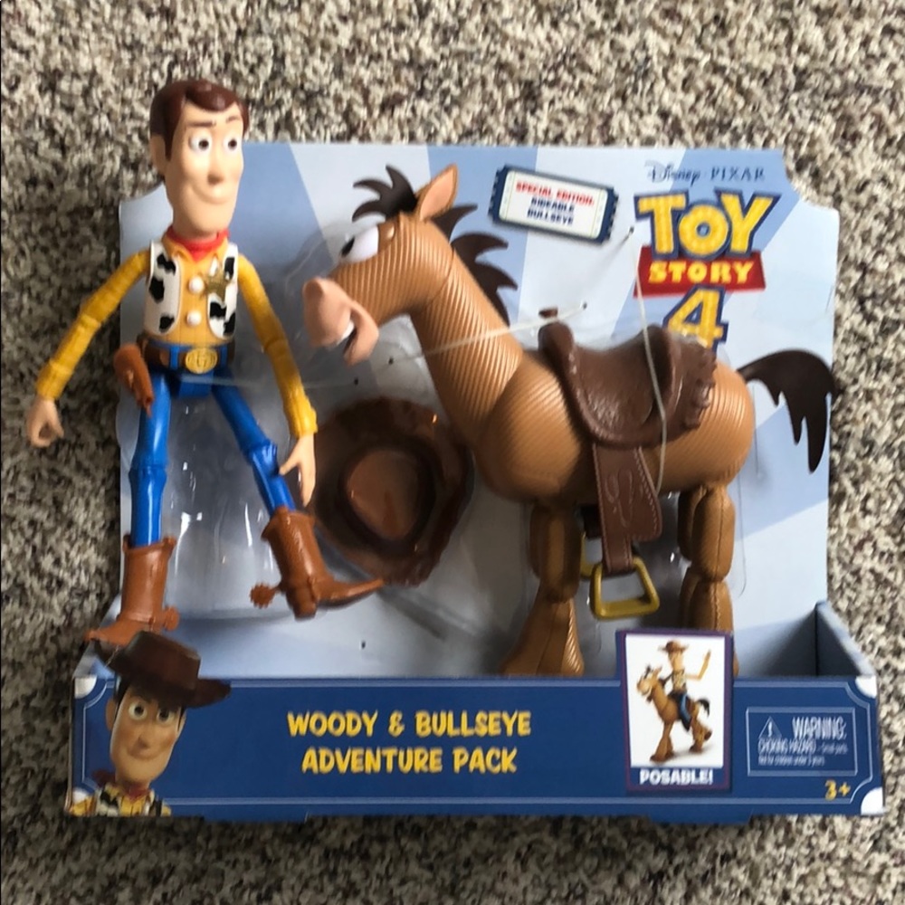 Toy Story 4 Woody & Bullseye Adventure Pack